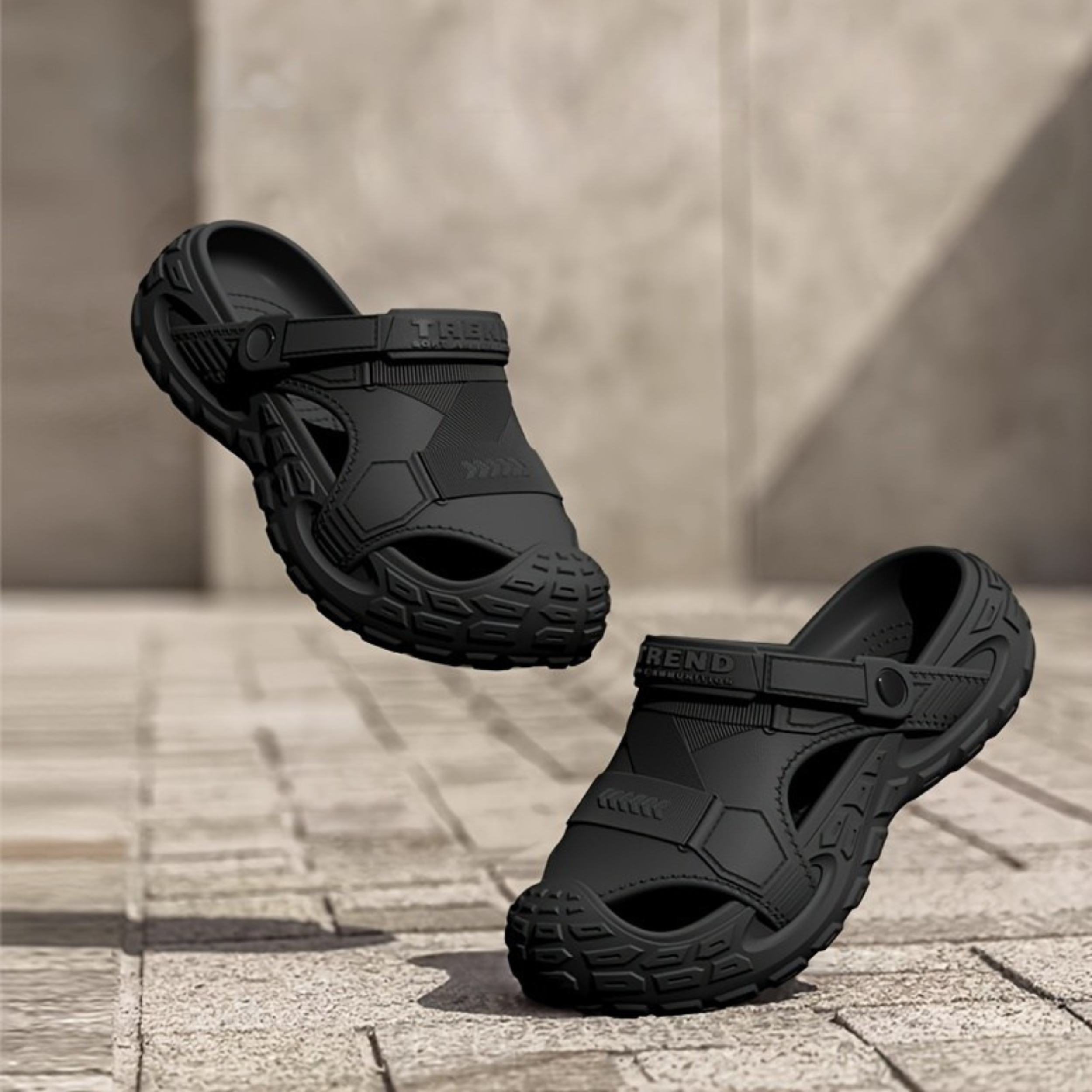 Como Trek Sandal