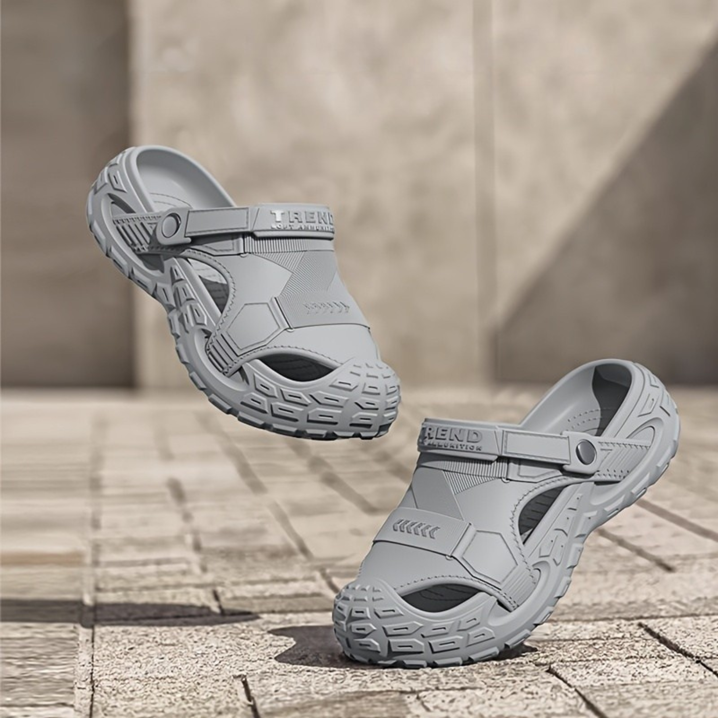 Como Trek Sandal